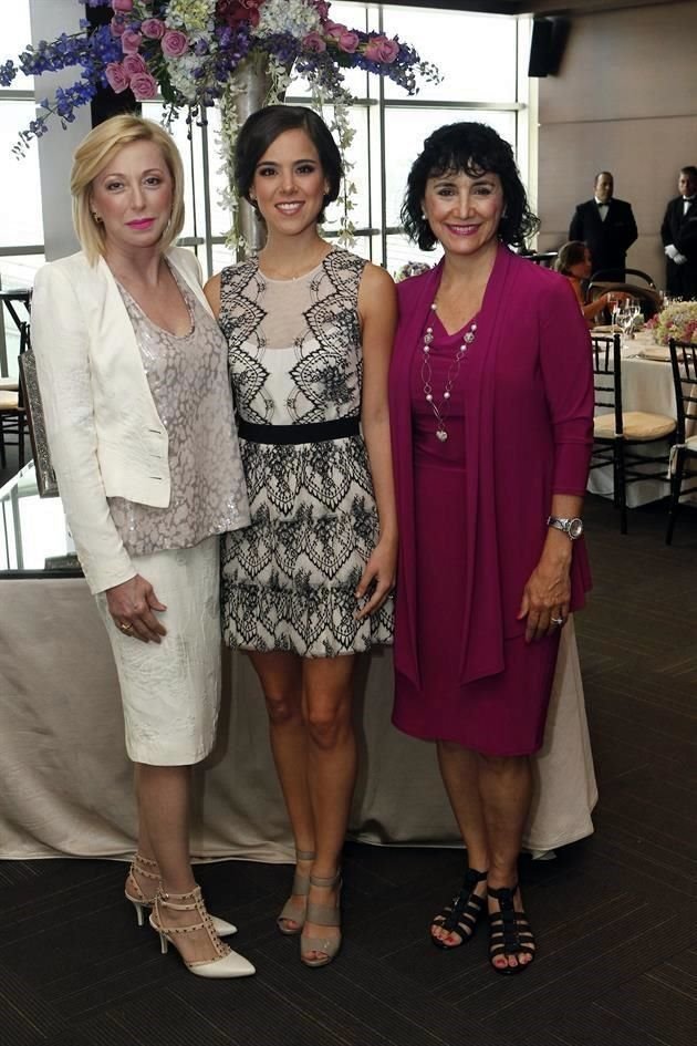 Sulamit de Elizondo, Marcela Rodarte Solar y  Paulina Treviño de Morales