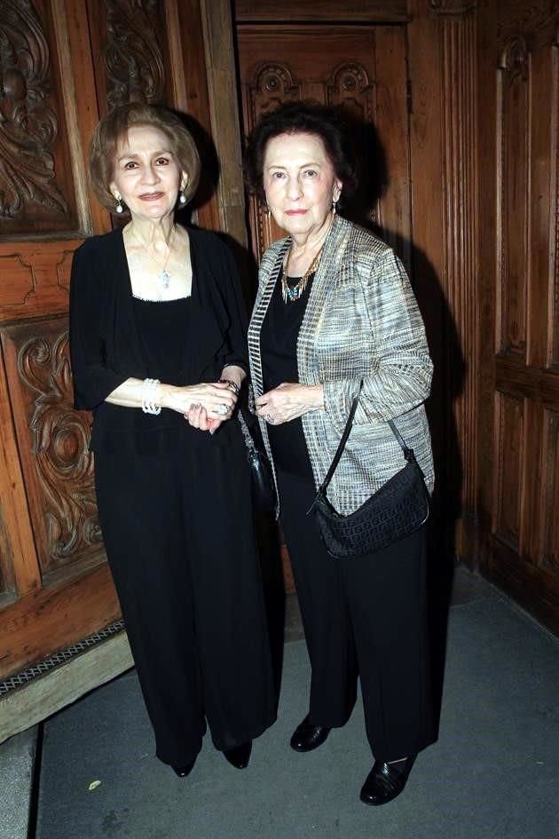 María Garza de Blanco y Blanca Rosa González de Zertuche