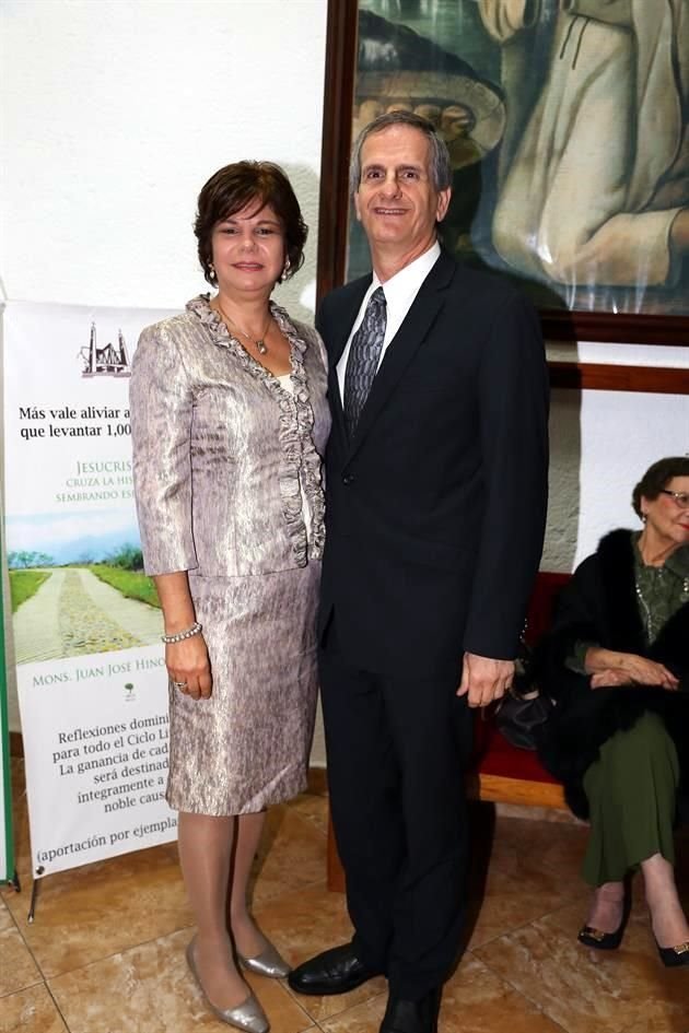 Salma Kattas de Dieck y Graciano Dieck