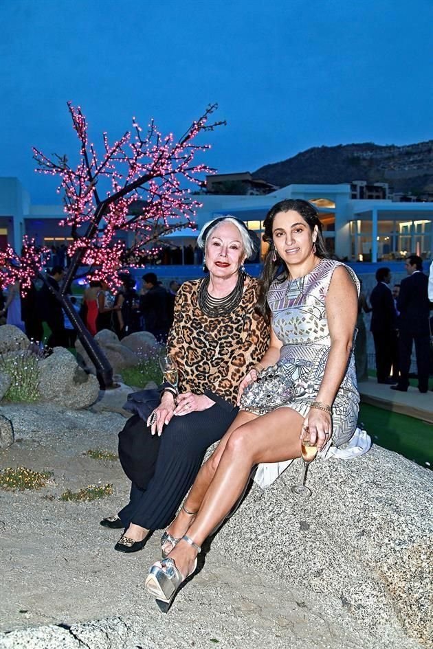 Yolanda Mestre y Soumaya Slim