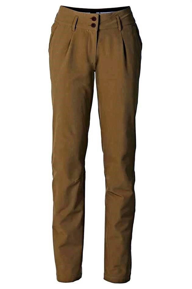 El pantalón Vaude Tirano Pants cuenta con una doble capa, por lo que es ideal para días lluviosos y con mucho viento. Además, cuenta con tela reflejante al levantar el dobladillo del pantalón.