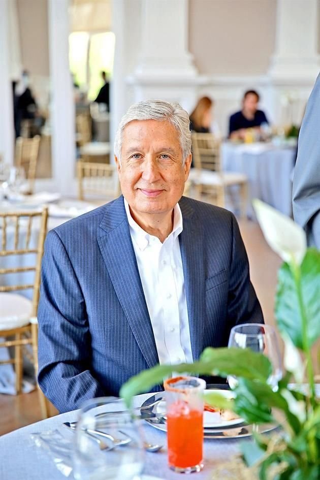 David Noel Ramírez