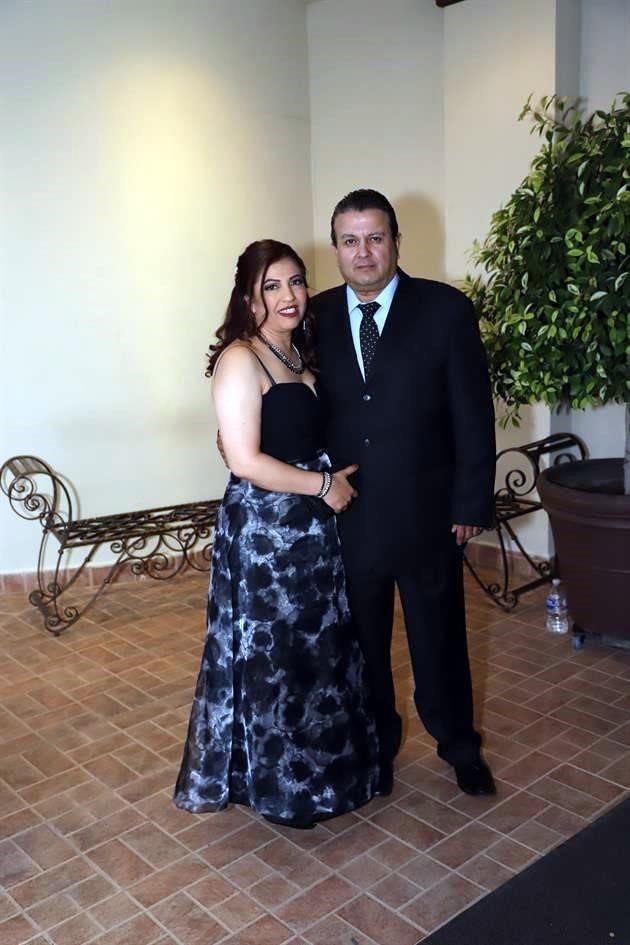 Marisa Martínez y Raúl Esquivel