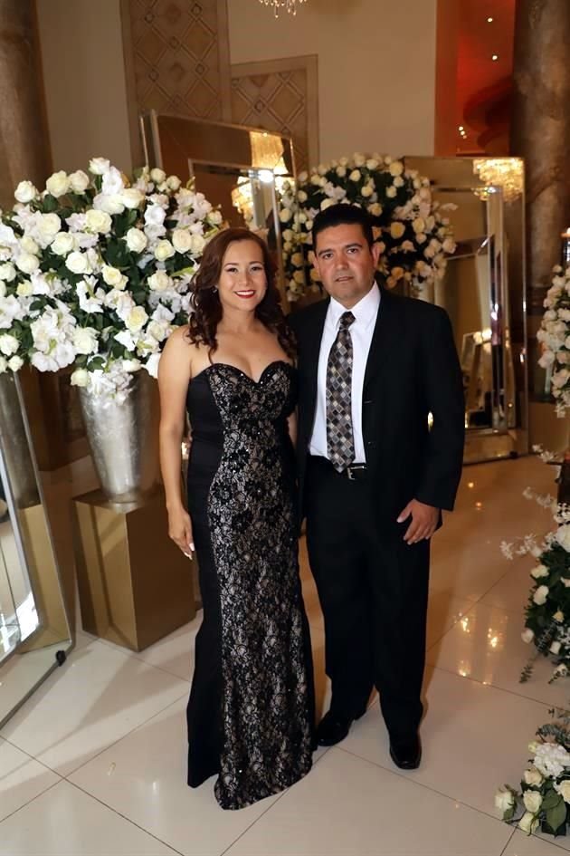 Yolanda García y Benigno Treviño
