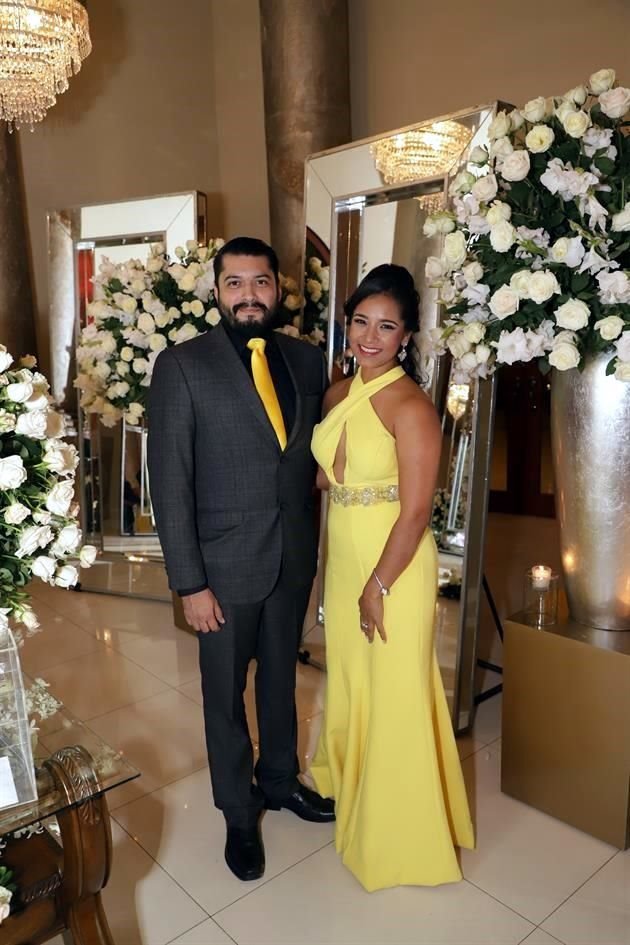 Ernesto Hinojosa y Eva García
