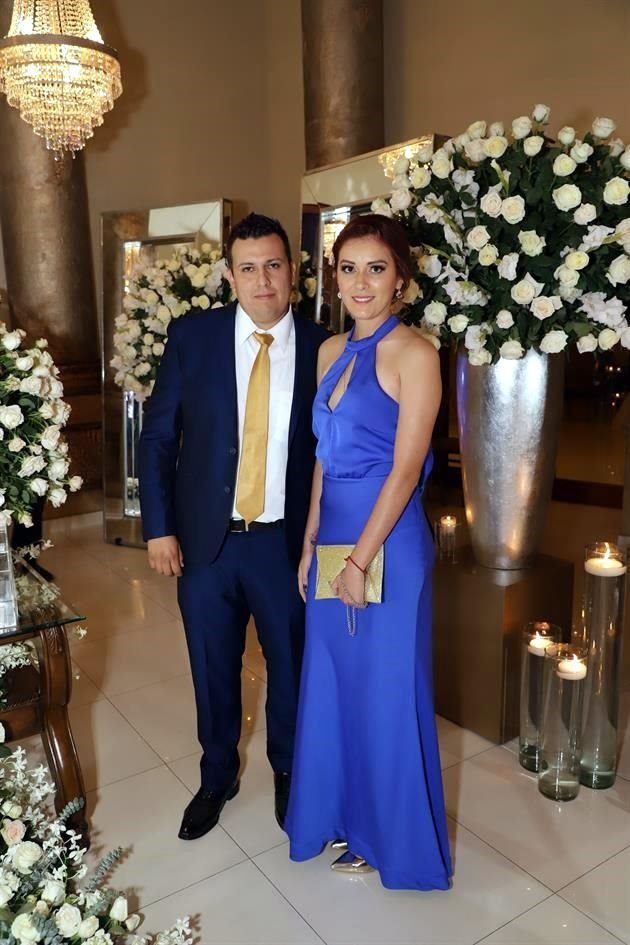 Jesús Palomares y Elisa Cantú