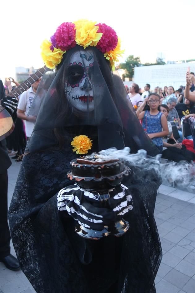 Las caracterizaciones en el concurso unieron tradición, ingenio e historia.