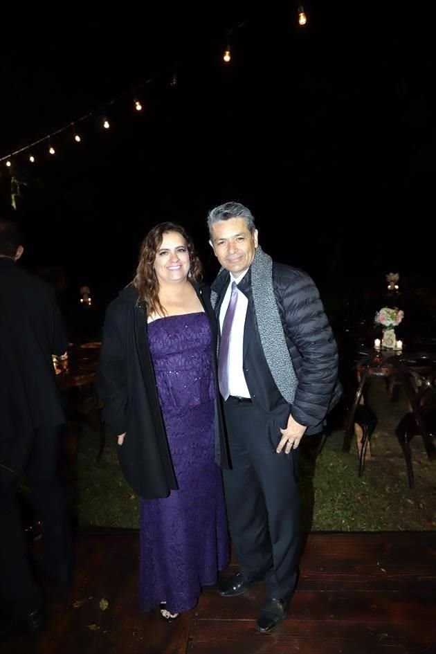 Nancy Sánchez y Juan Calderón