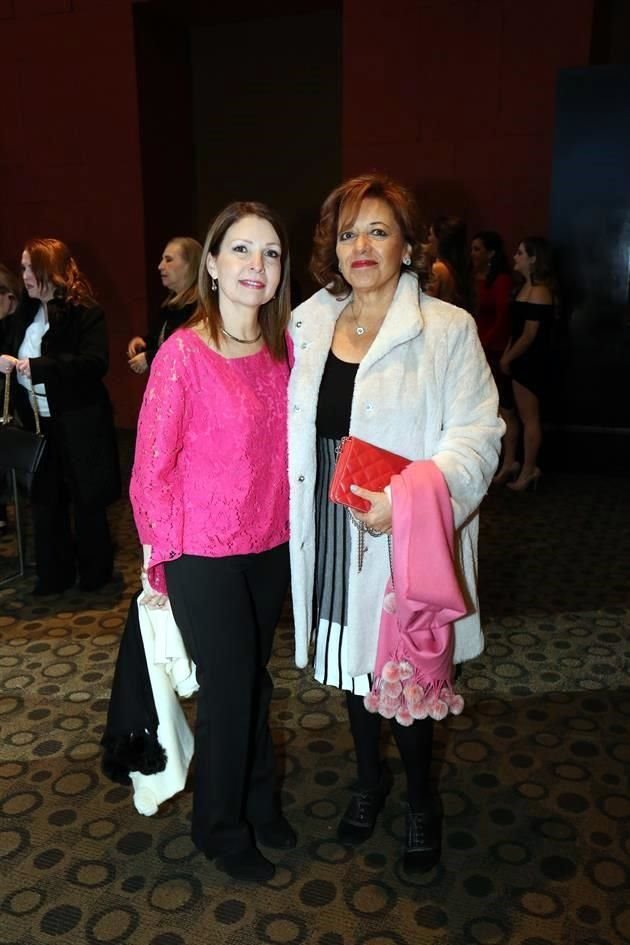 Patricia Pro y Julia Montiel
