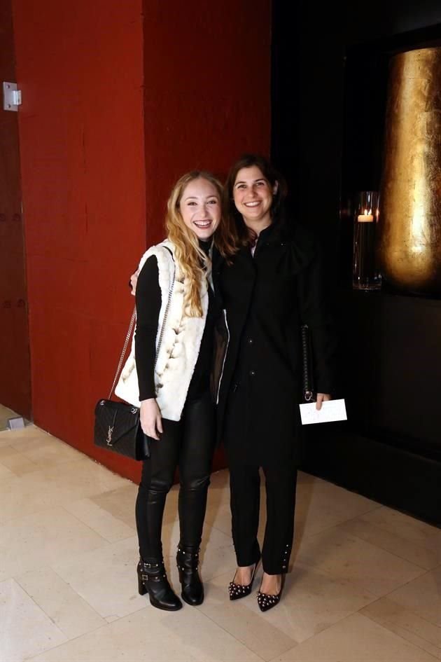 Ana Cecilia González y Ana Luisa González