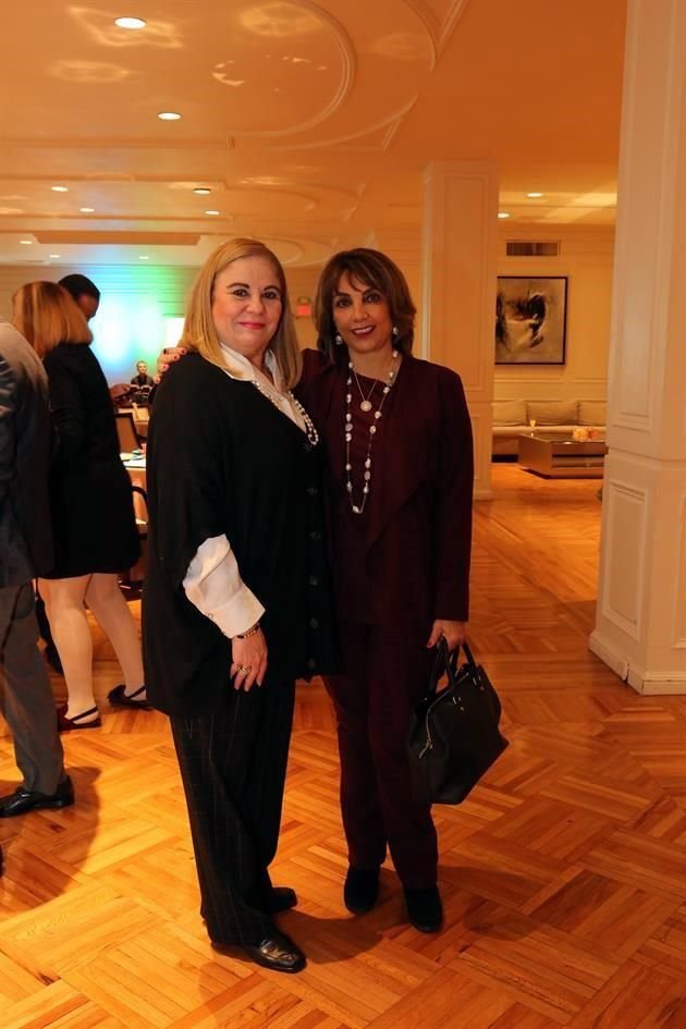 Chelo Hinojosa Margáin e Irma Parás de Rullán