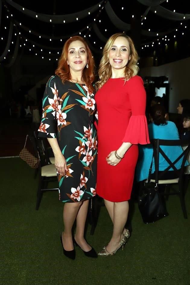 Juany de Gallegos e Ivonne de Garza