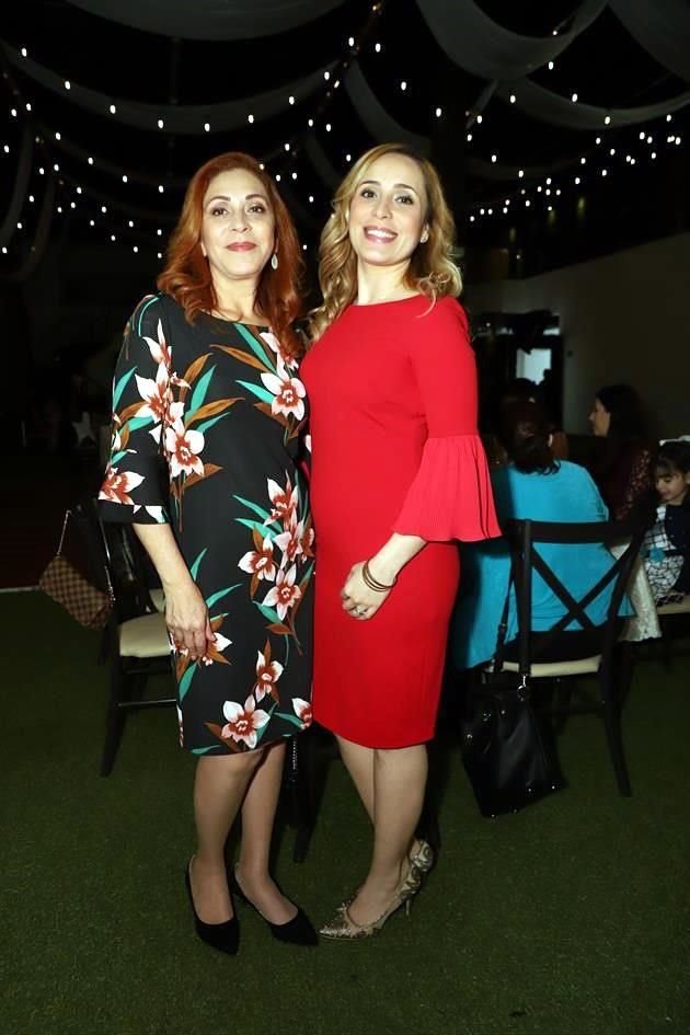 Juany de Gallegos e Ivonne de Garza