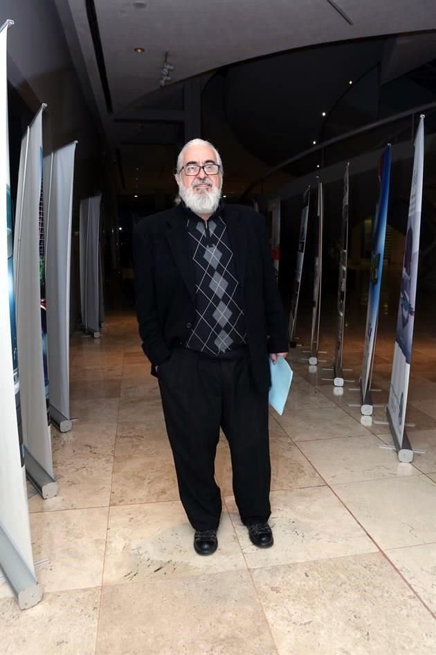 José Villalobos