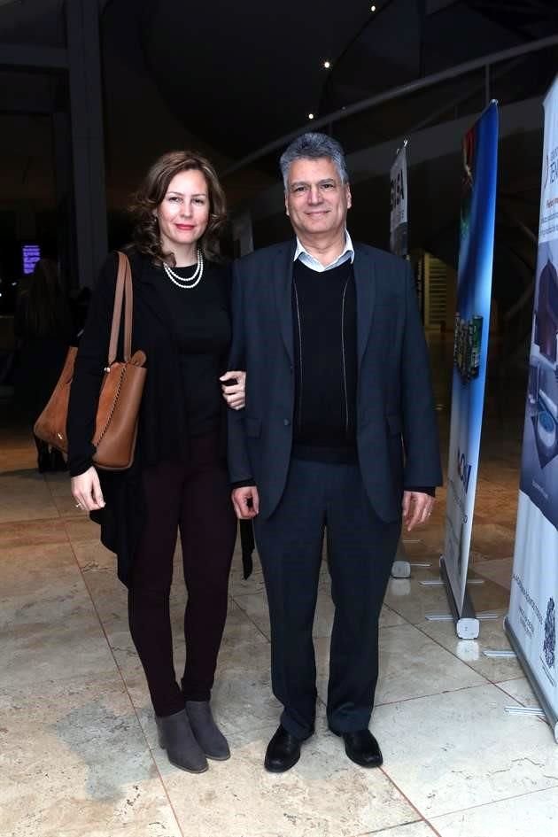Diana Cárdenas y Miguel Villarreal