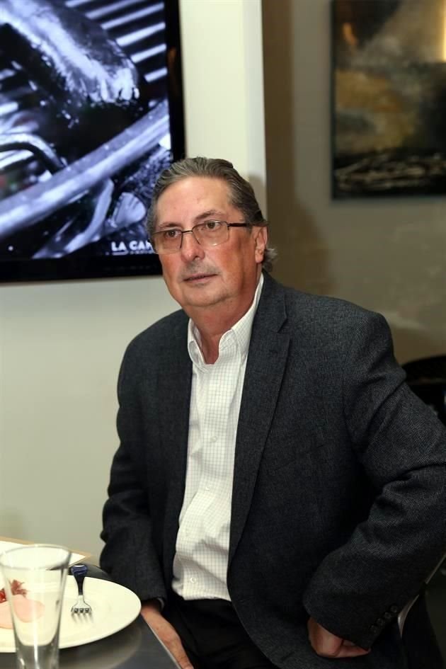 Carlos Garza