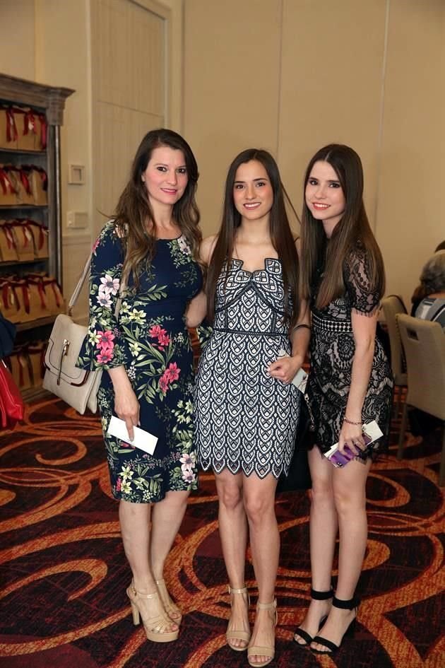 Doris Ruvalcaba, Leslye Viejo y Viviana Viejo