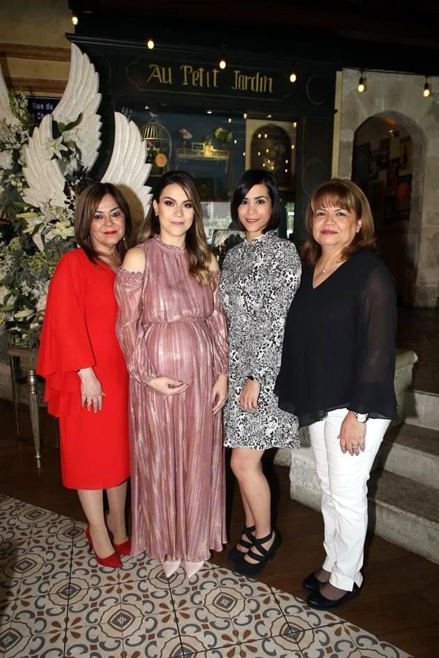 Ludivina Rodríguez de la Garza, Ludy García Rodríguez, Sairi García de Elizondo e Hilda Gómez González