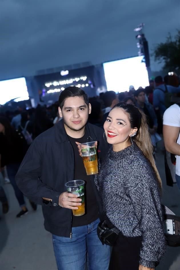 Érick Arroyo y Evelyn Ceballos