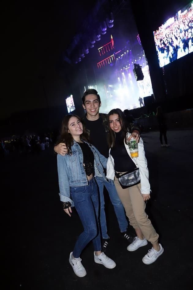 Andrea González, Félix Rodríguez y Sara Rodríguez