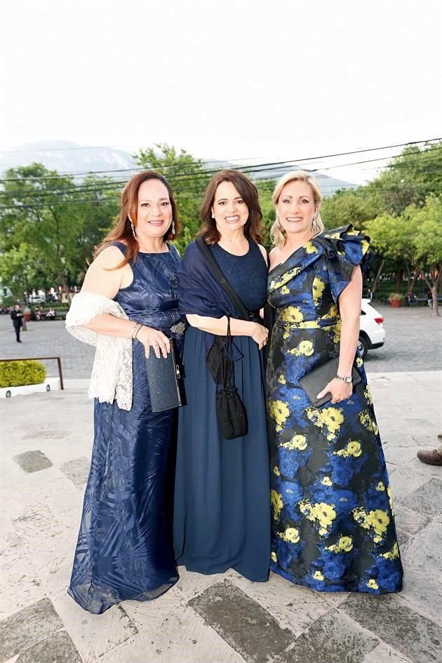 Judith Romero de Aldape, Pini Zambrano de Iturralde y Nora Andrade de Guajardo