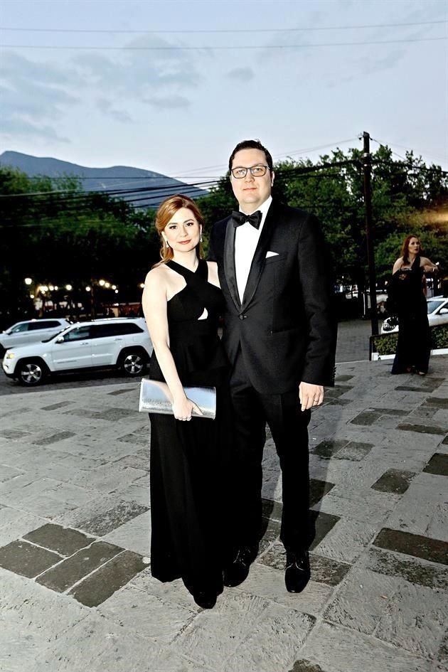 Paulina Villarreal y Rodrigo López