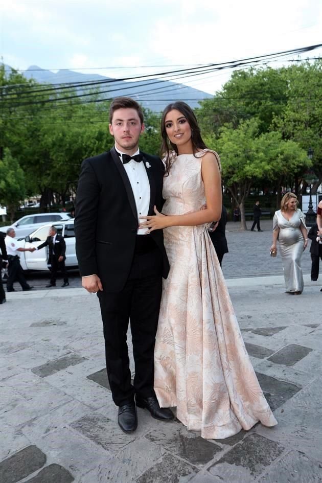 Salvador González Méndez y Jackie Garza
