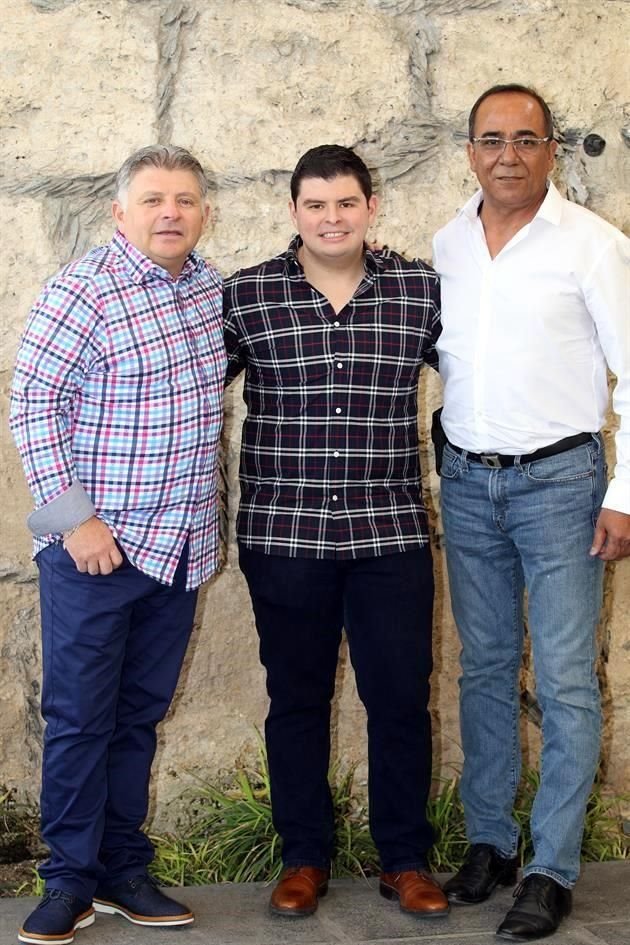 Carlos Ancira, Carlos Ancira Jr. y  Mario Rodríguez