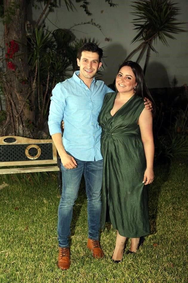 Sergio Rogalto y Aranza Dieste