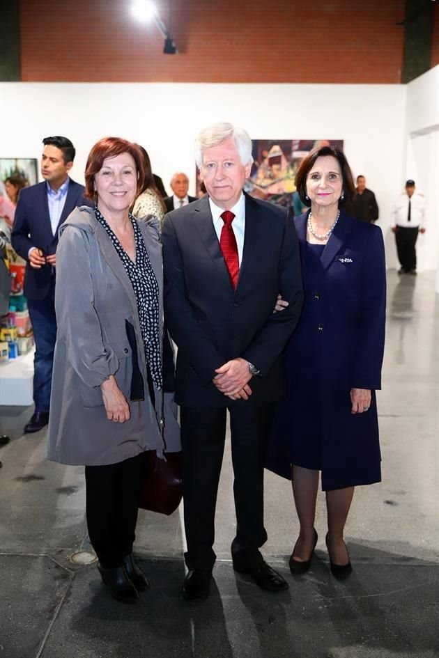 Carolina Farías, Raúl Lara y Blanca Maiz de Lara