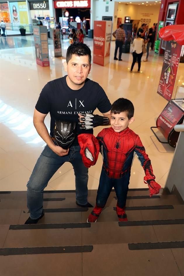 Jesús Carlos Ovalle Morales y Sebastián Ovalle Gibaja