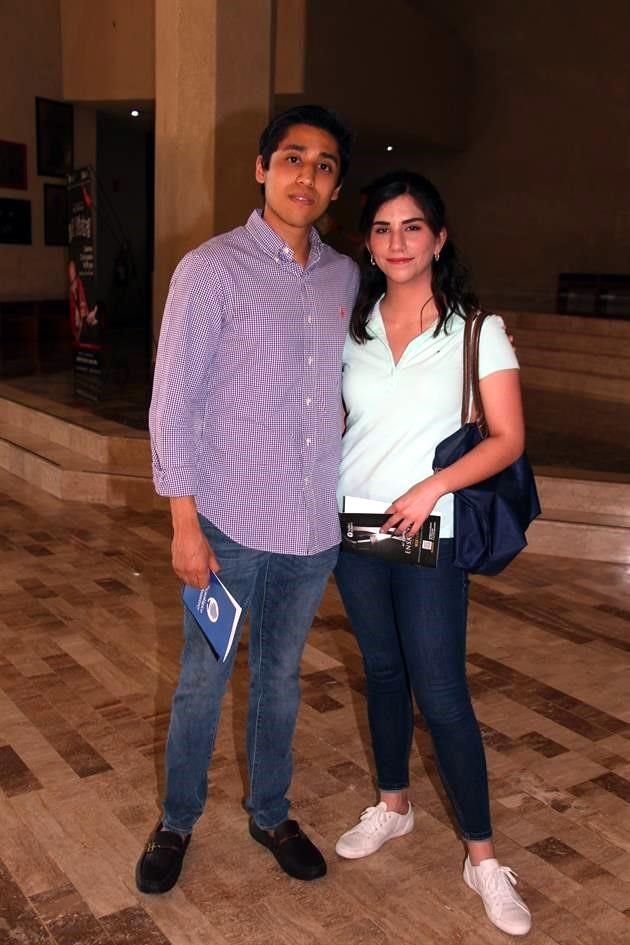 Axel García y Vidimara Ramos