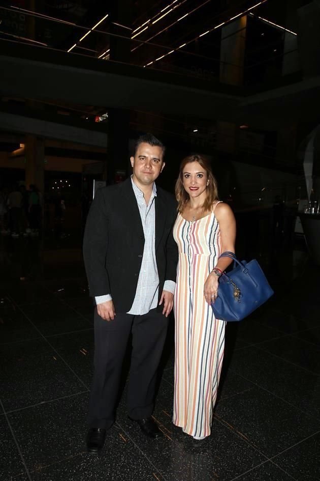 Jorge Jaimes y Mayra Ruiz de Jaimes