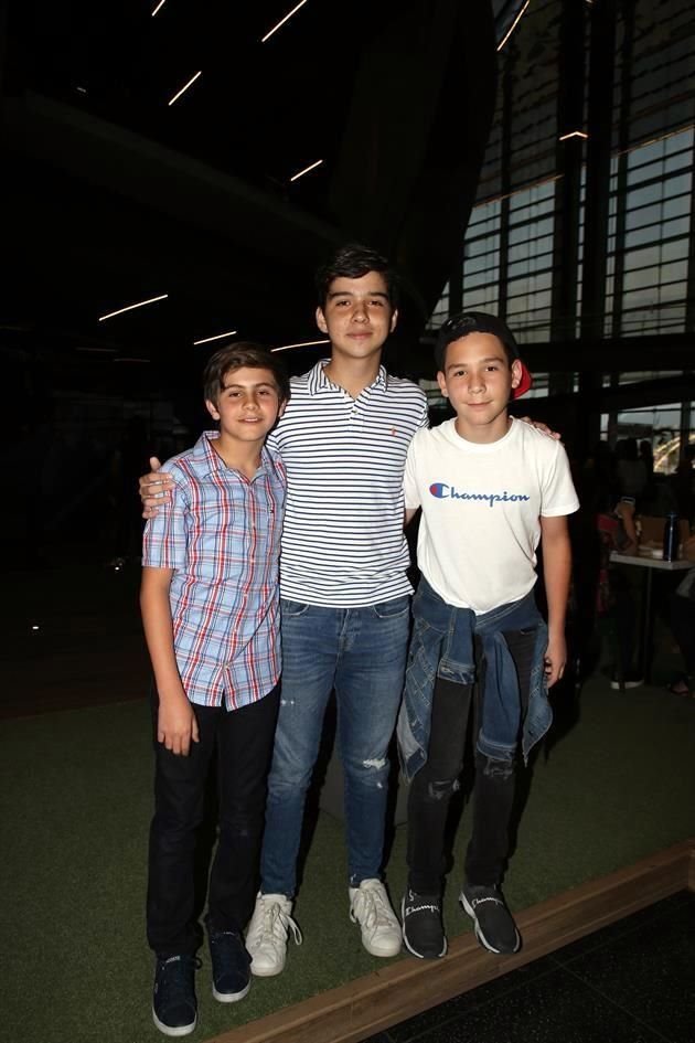 Guillermo Wolfskill, Hernán José De Zamacona y Fernando Villarreal