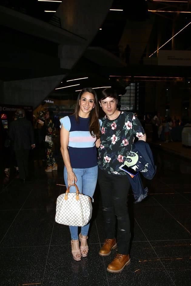 Mónica Orozco y Boby Sesma