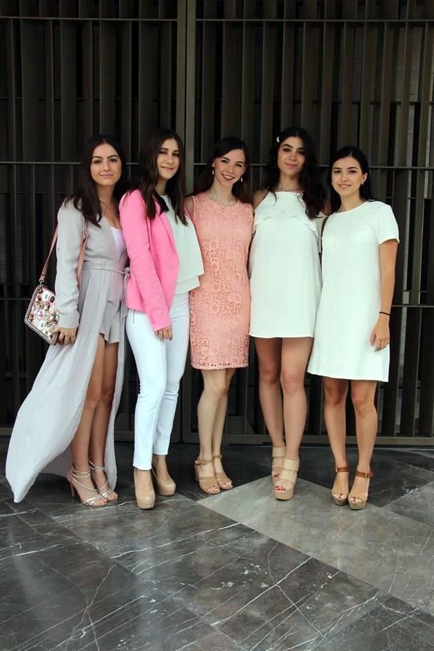 Alexia Francke, Fernanda Hernández, Lucero Treviño, Ana Paula López y Lucía Balboa