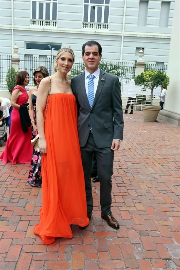 Melissa de la Garza y Antonio López