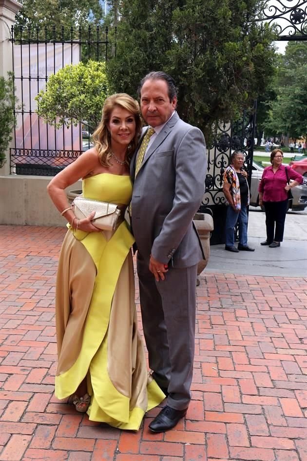 Sofía Herrera de Meade y Sergio Meade