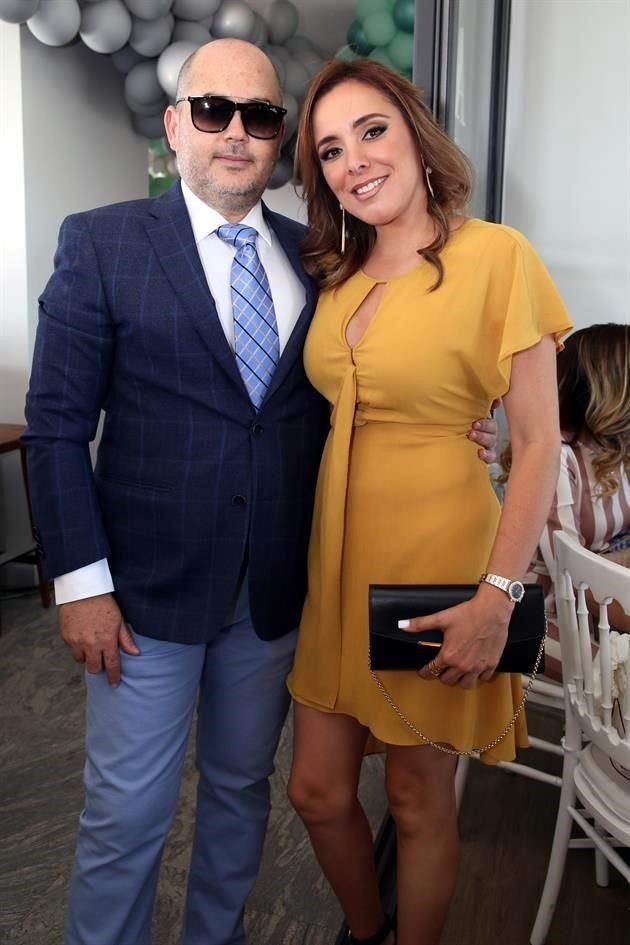 Francisco Barragán y Karla Prado.