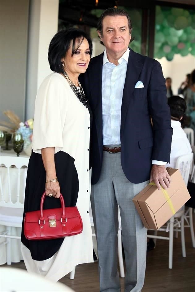 Gaby Vergara y Francisco Borrego.
