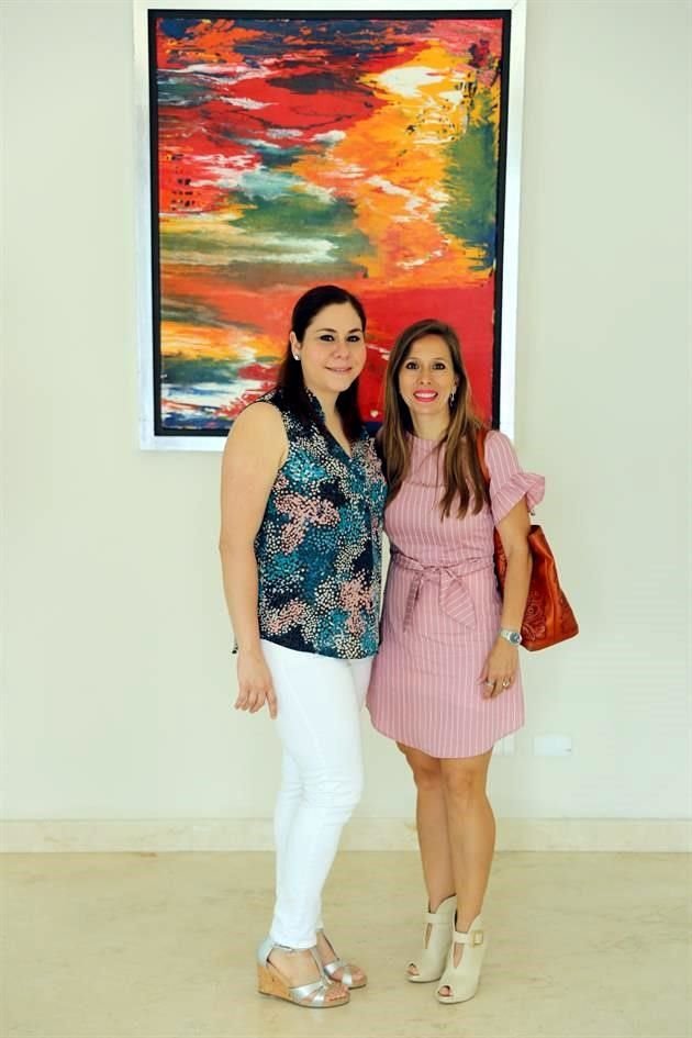 Lizeth Cardenás de Guerra y Claudia Valdes