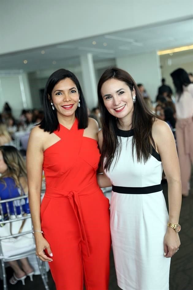 Barbara Castellanos y Karina González