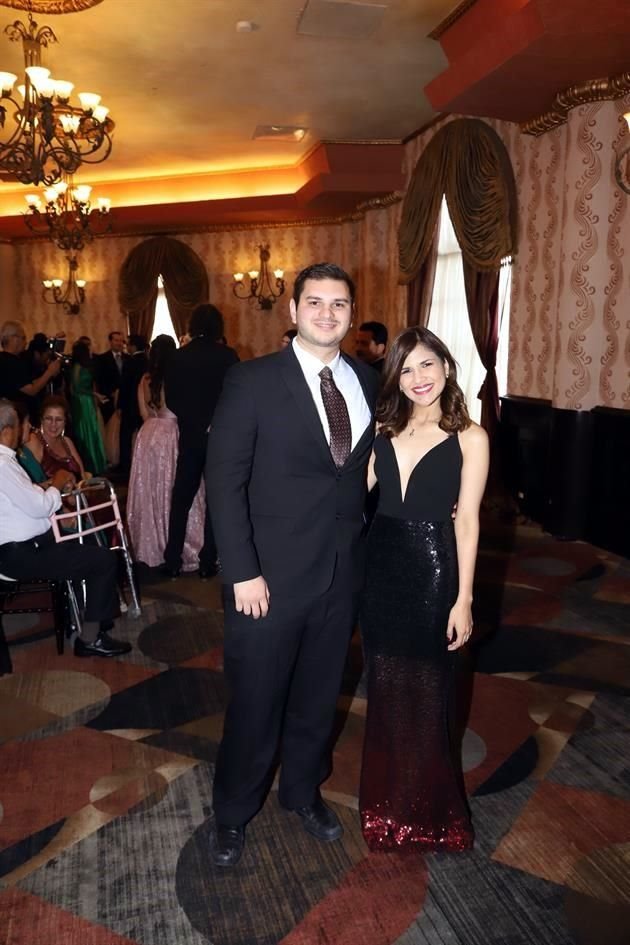 Rodolfo Espinosa y Gaby Gallegos