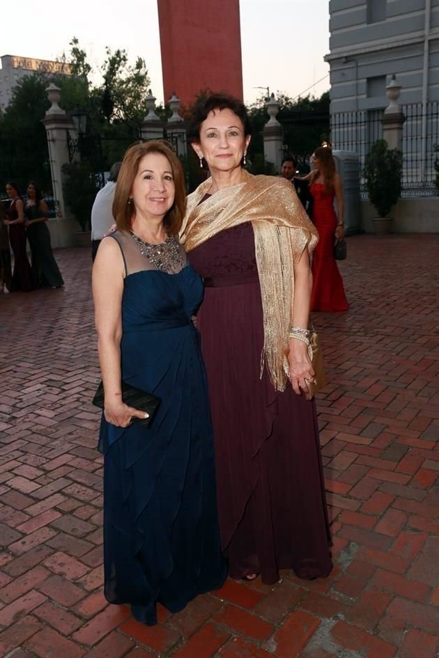 María del Consuelo García y Cristina Fernández