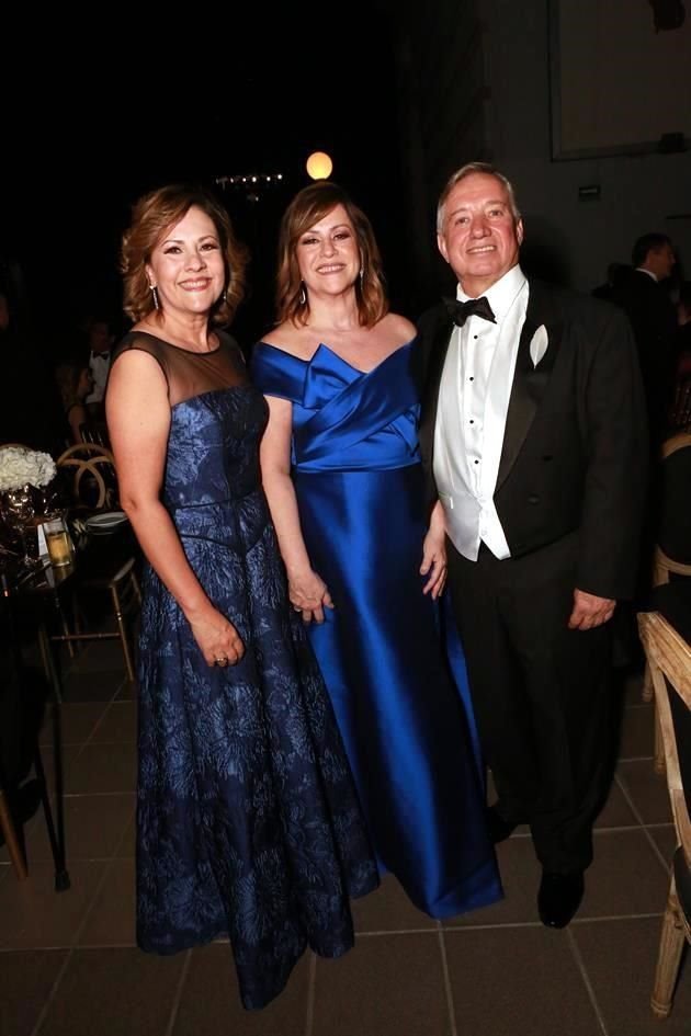 Silvia Marroquín, Marina Alicia Marroquín de Madero y Rafael Madero González