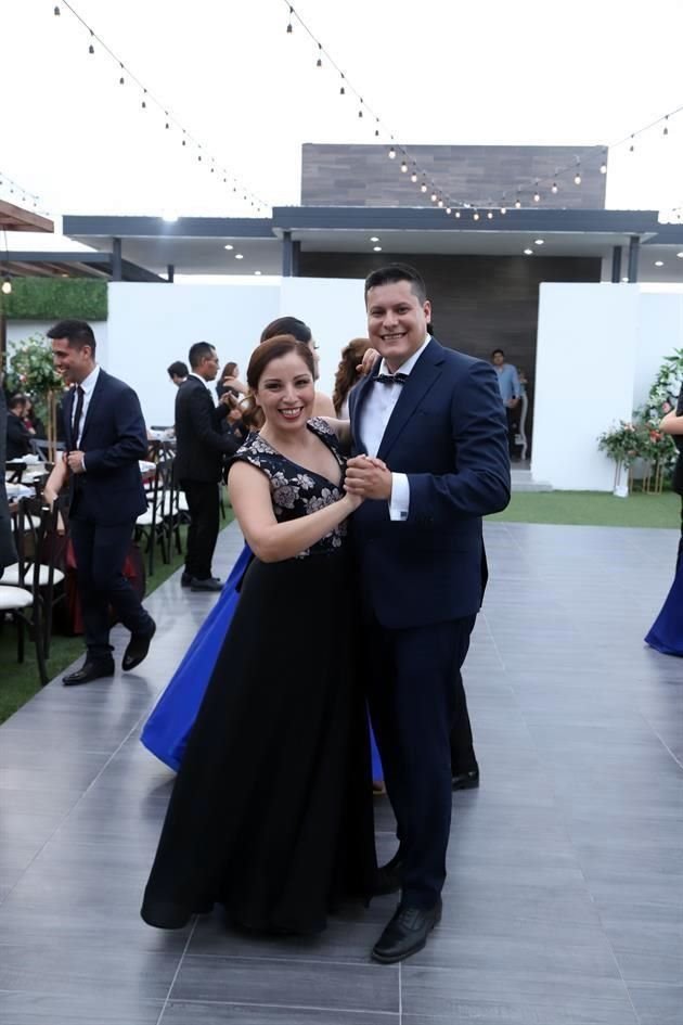Gaby Elizondo de Muñoz y Francisco Muñoz