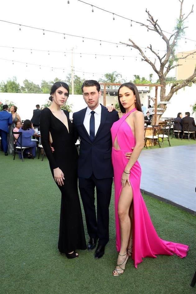 Andrea Villanueva, Alberto Vivian y Anayka Villarreal