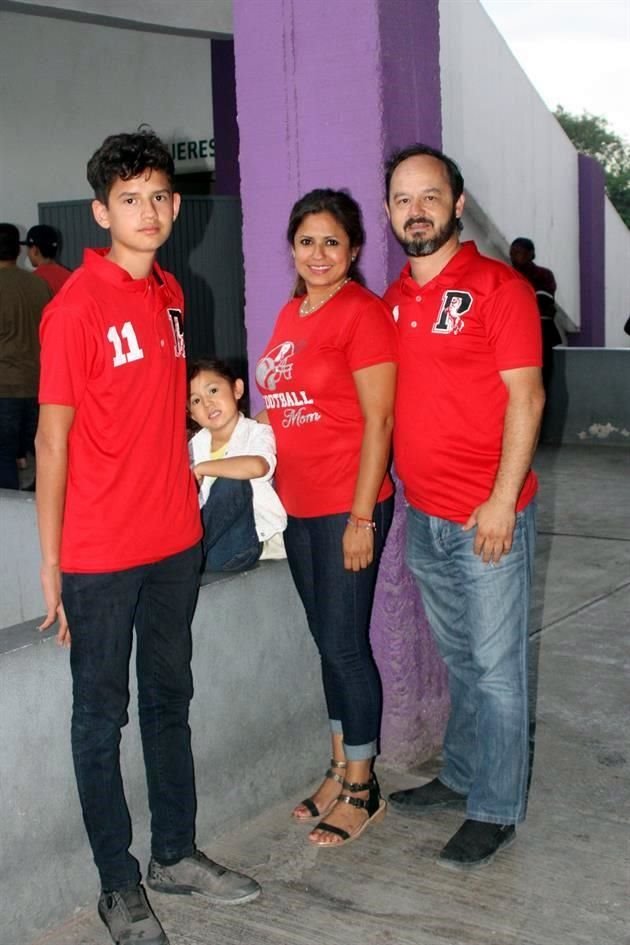 Emilio y Rebeca Maluy, Katy Cortés y Fernando Maluy