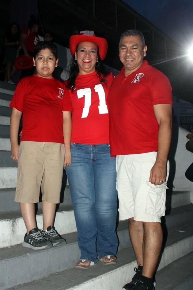 Santiago Aldana, Blanca Luna y Alfonso Aldana