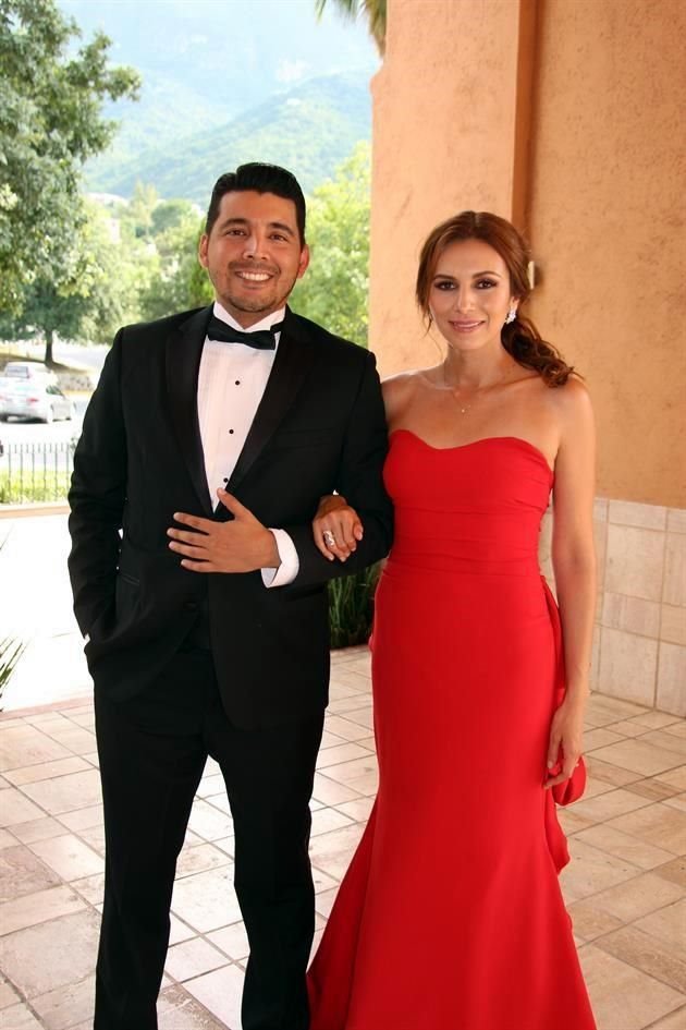 Ricardo Hernández y Tere Camacho